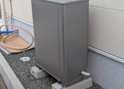 長崎県松浦市　Y様邸【新築時】太陽光発電システム(長州産業：CS-243B91）蓄電池（長州産業：CB-P65M05A）設置工事　瓦アンカー工法