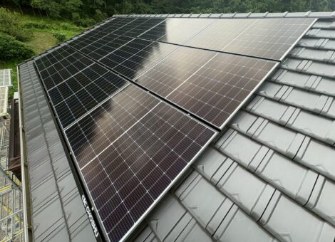 佐賀県武雄市　K様邸【後付け】太陽光発電システム(長州産業：CS-364B91）蓄電池（長州産業：CB-LKT77A2）設置工事　瓦屋根　瓦アンカー工法